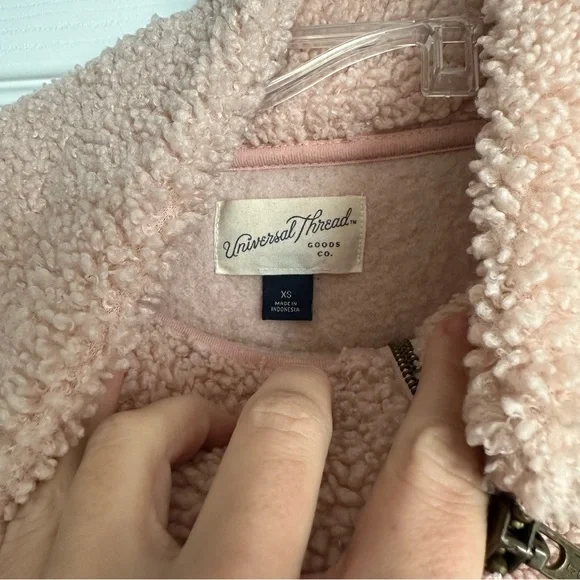 Universal threads color block Sherpa quarter zip - xs - Picture 2 of 4